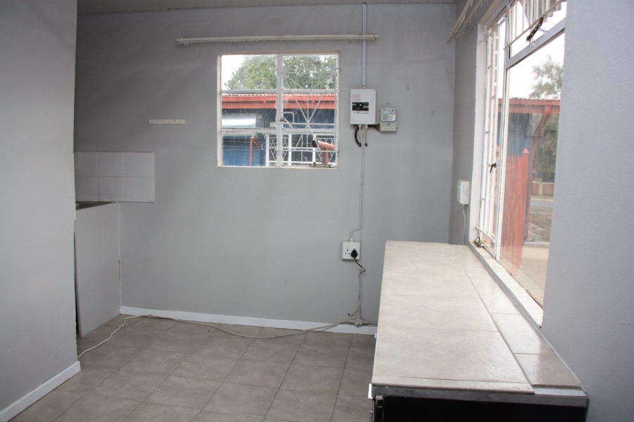 11 Bedroom Property for Sale in Dewetsdorp Free State